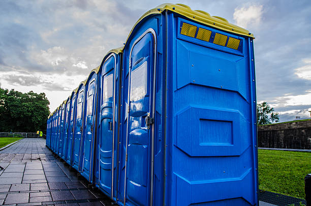 Best Luxury portable toilet rental  in Brooklyn, IA